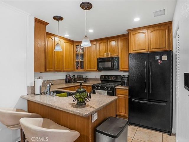 Condo for sale in Highland, California