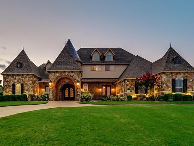 House for sale in Mansfield, Texas