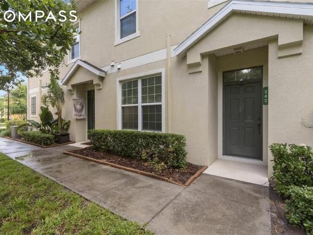 Townhouse for sale in Tampa