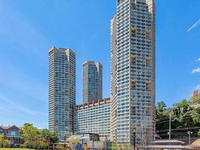 Condo for sale in Hudson, New Jersey