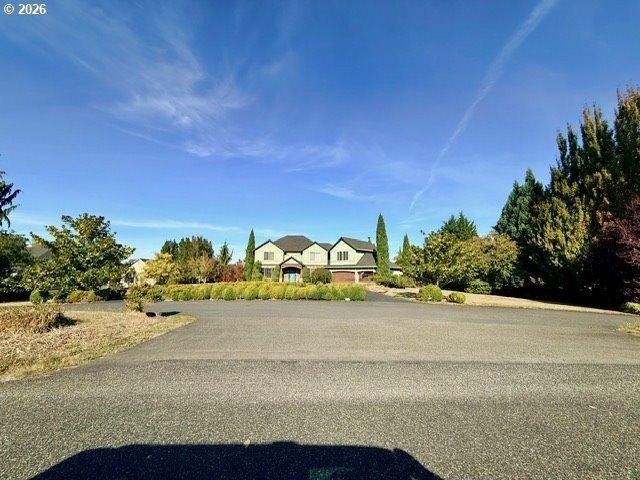 House for sale in Fairgrounds, Ridgefield