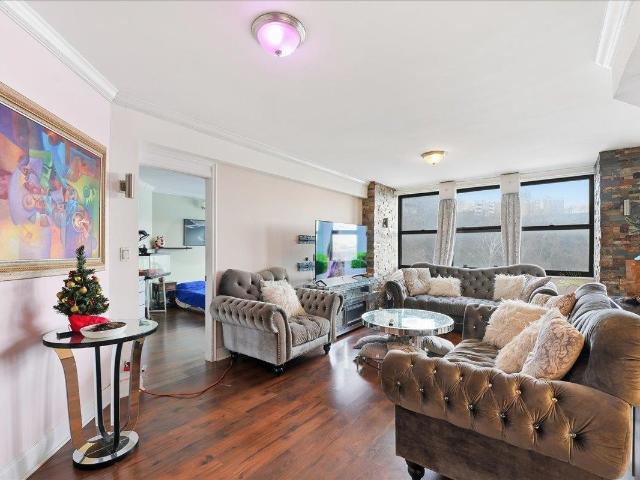 Condo for sale in Hudson, New Jersey