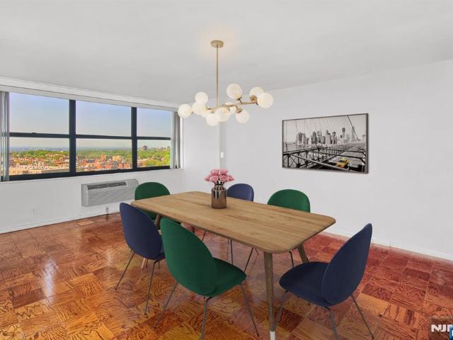 Condo for sale in Guttenberg, Hudson County