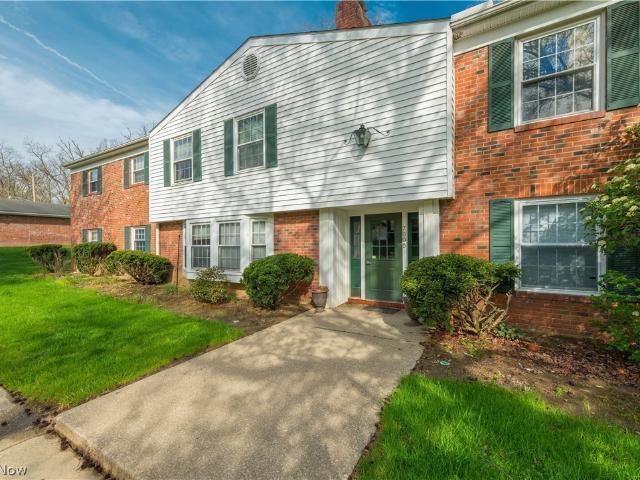 Condo for sale in Brecksville, Ohio