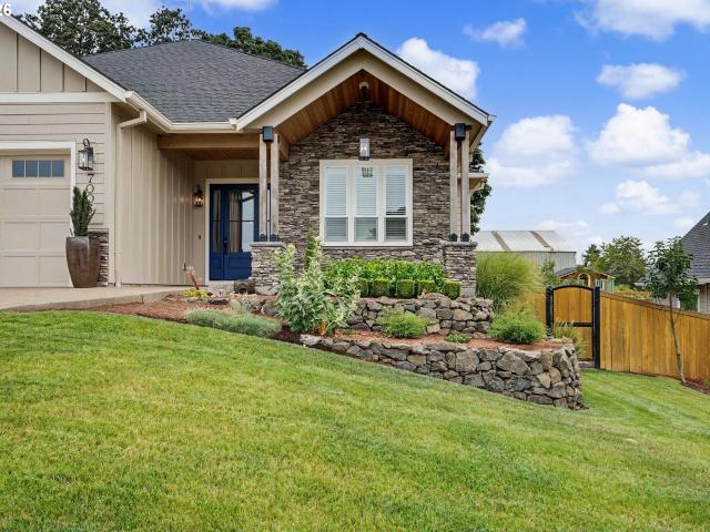 House for sale in Oregonia