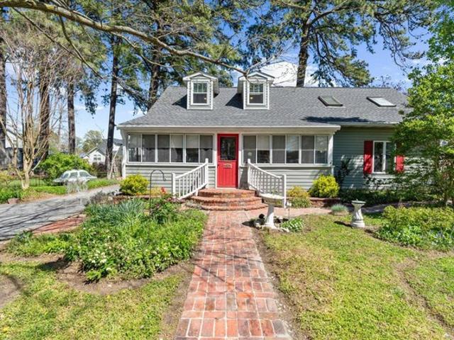 House for sale in North Beach, Maryland
