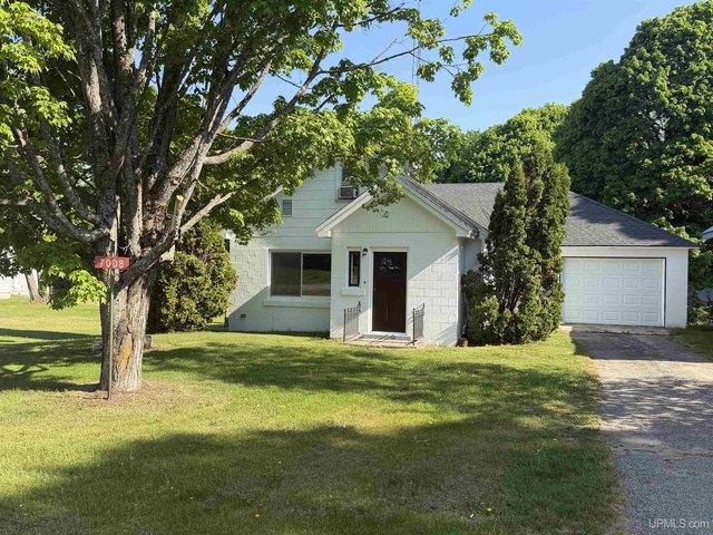 House for sale in Newberry, Michigan