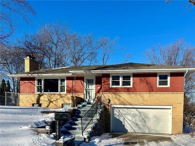 House for sale in Hennepin, Minnesota