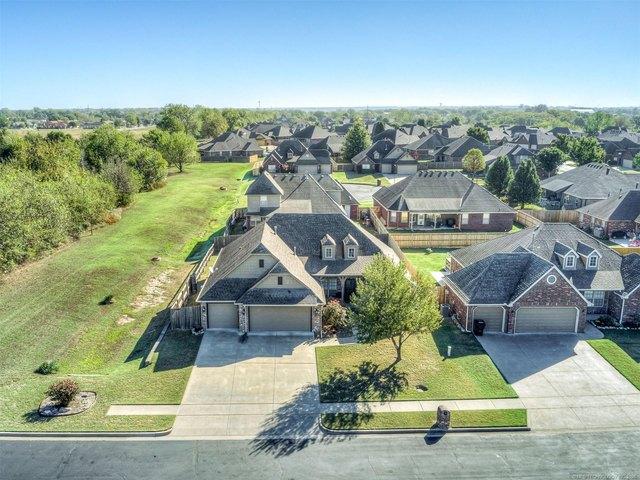 House for sale in Owasso, Tulsa County