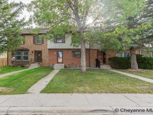 Townhouse for sale in Cheyenne, Laramie County
