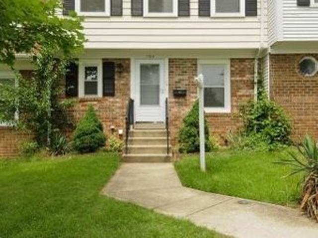 Townhouse for sale in Lanham, Maryland