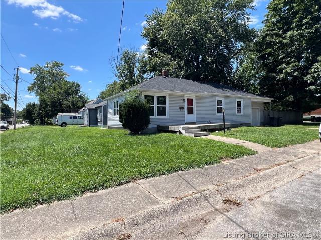 House for sale in Jeffersonville, Indiana