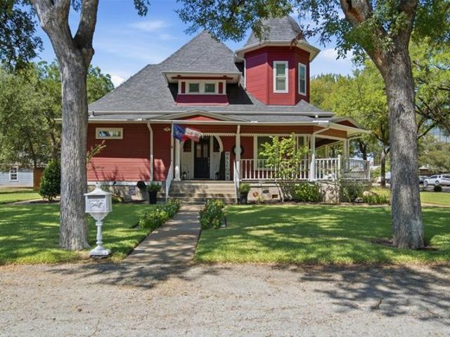 House for sale in De Young, Texas