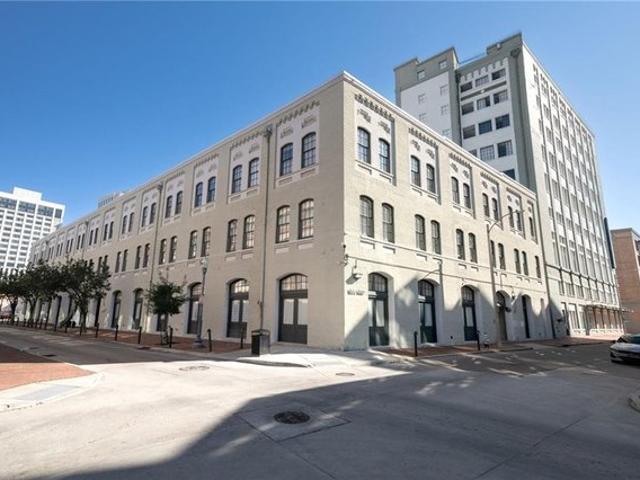 Condo for sale in New Orleans, Louisiana