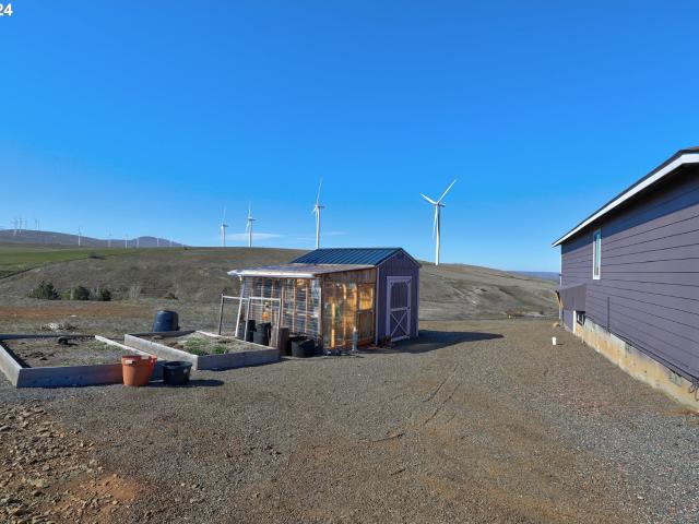 House for sale in Centerville, Washington
