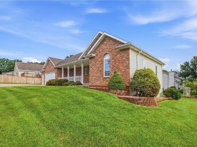 House for sale in Kearney, Missouri