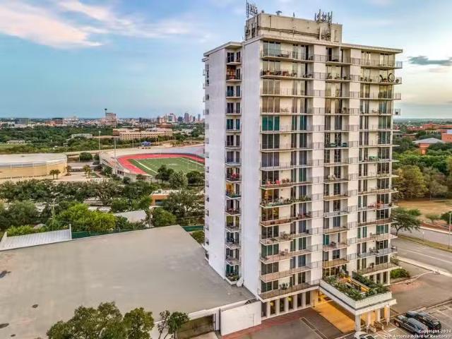 Condo for sale in San Antonio Condo for sale in San Antonio