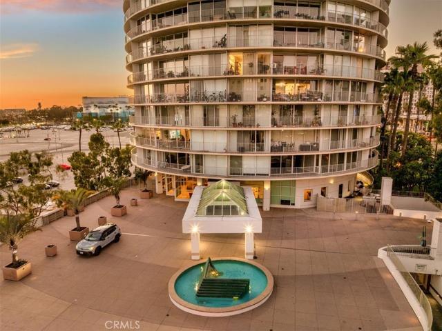 Condo for sale in Long Beach, California