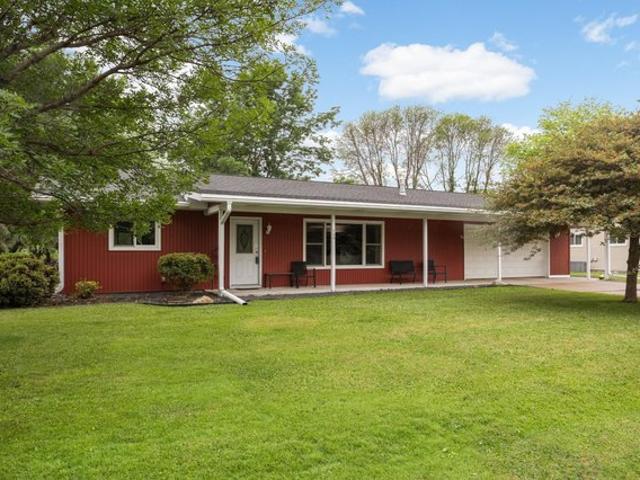 House for sale in Saint Croix, Wisconsin