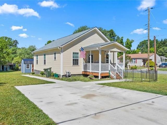 House for sale in Davidson, North Carolina