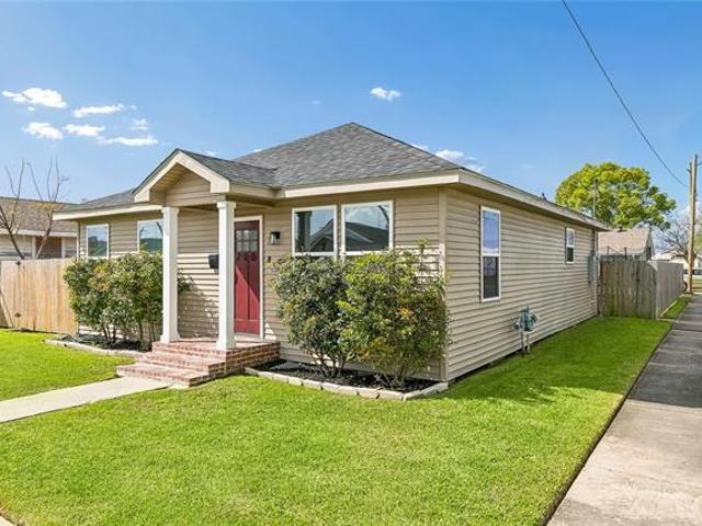 Property for sale in Harvey, Louisiana