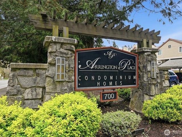 Townhouse for sale in Issaquah, Washington