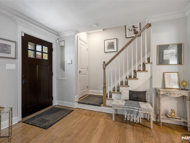 House for sale in Cranford, New Jersey