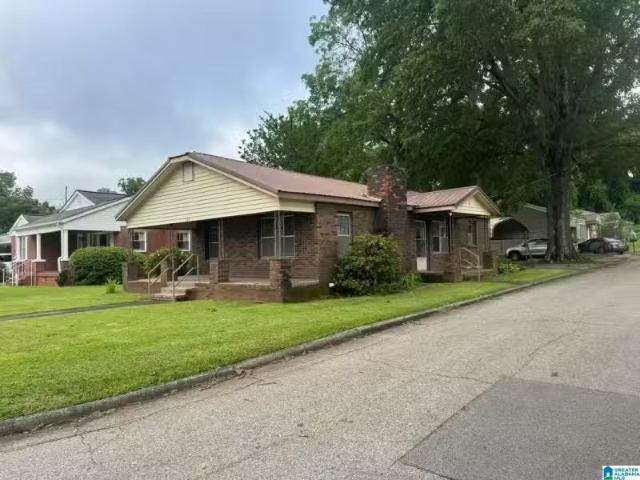 House for rent in Anniston
