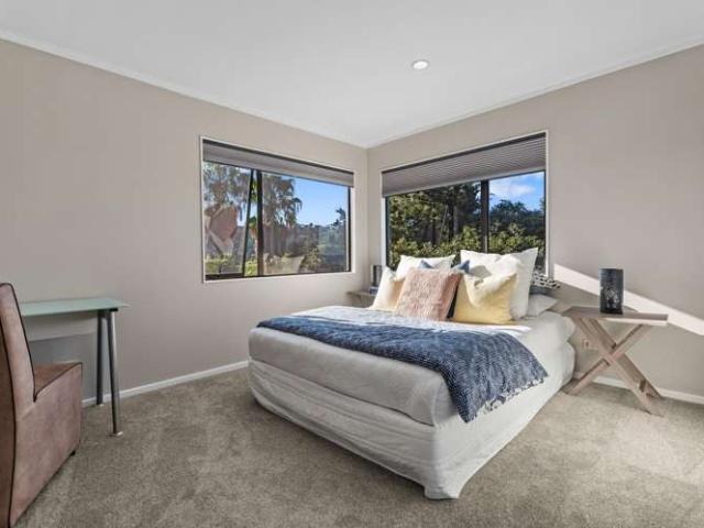 House for sale in Whangaparaoa