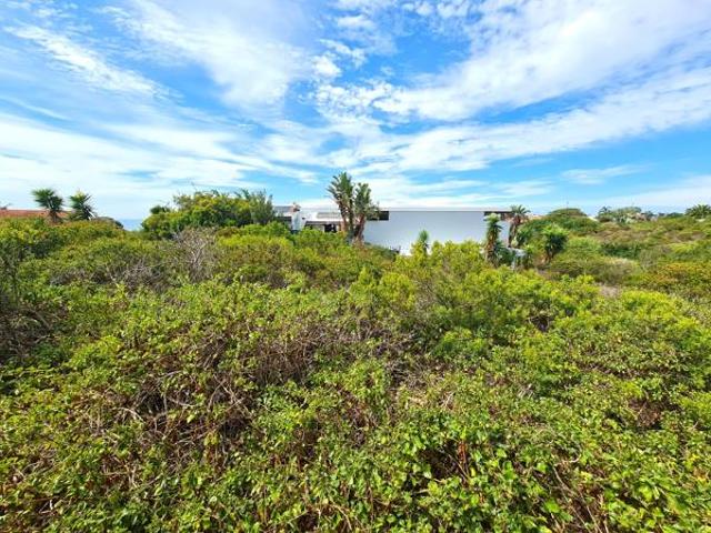Land for sale in Cape St Francis, Eastern Cape