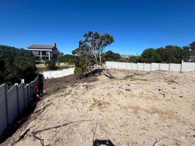 Land for sale in Cape St Francis, Eastern Cape