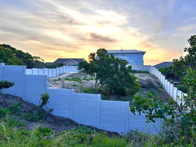 Land for sale in Cape St Francis, Eastern Cape