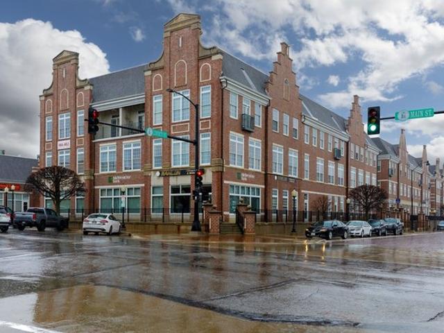 Condo for sale in Pella, Iowa