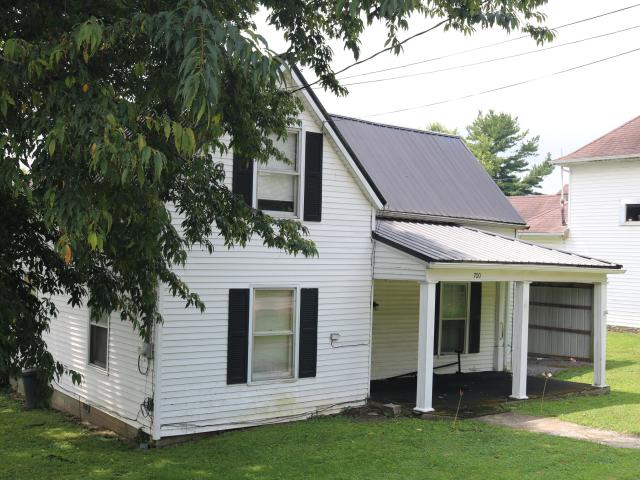 House for sale in Bath, Kentucky