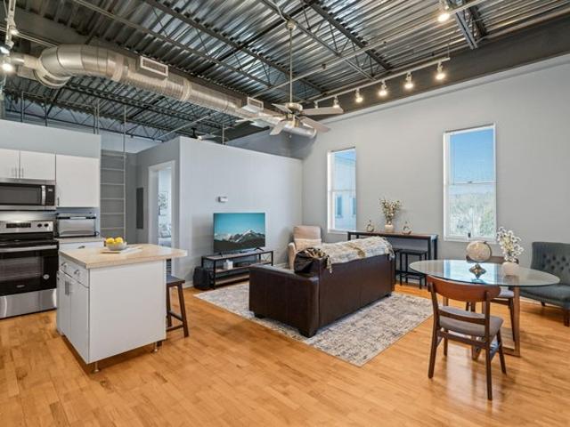 Condo for sale in Chapel Hill, North Carolina