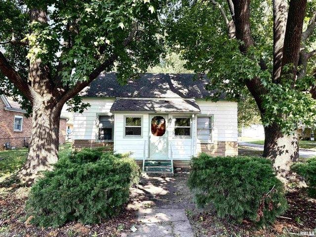 House for sale in Herrin, Illinois