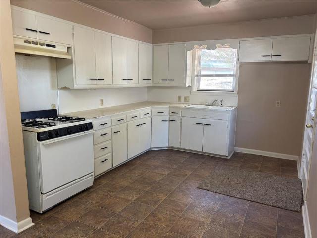 House for sale in East Junction, Clinton