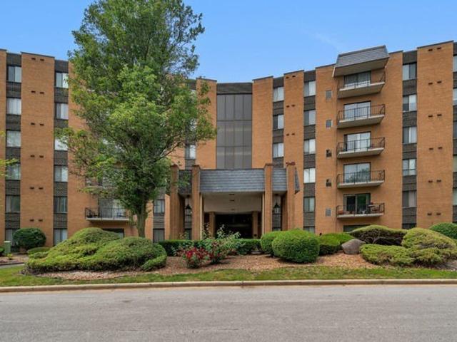 Condo for sale in Glenwood, Illinois