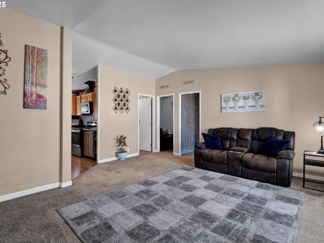 House for sale in Creswell