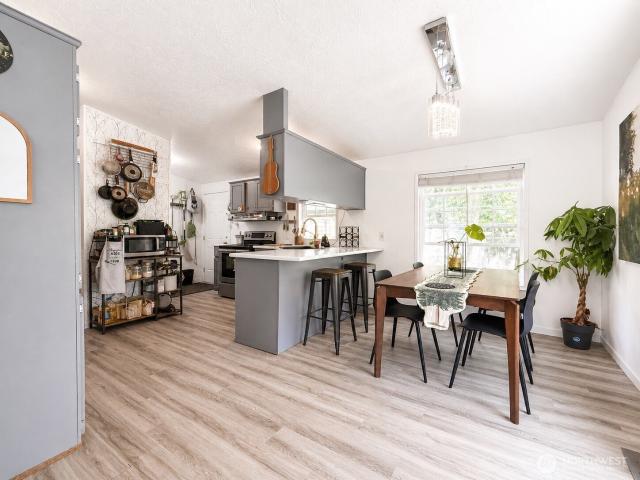 House for sale in Washington