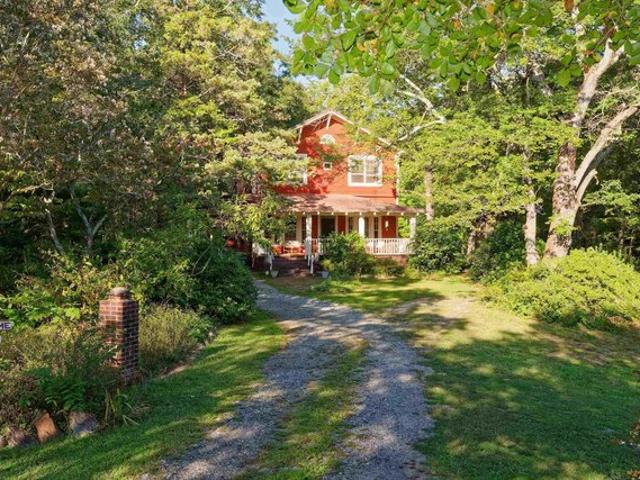 House for sale in Landrum, South Carolina