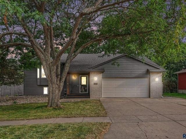 House for sale in Tea, South Dakota
