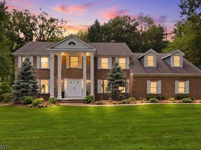 House for sale in Franklin Lakes, New Jersey