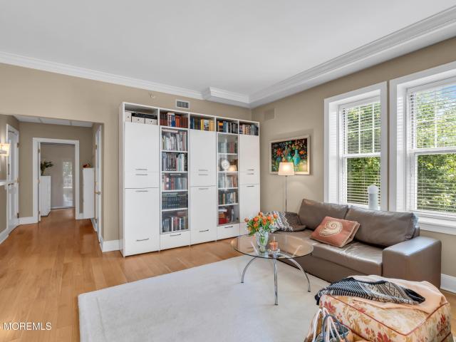 Condo for sale in Monmouth, New Jersey