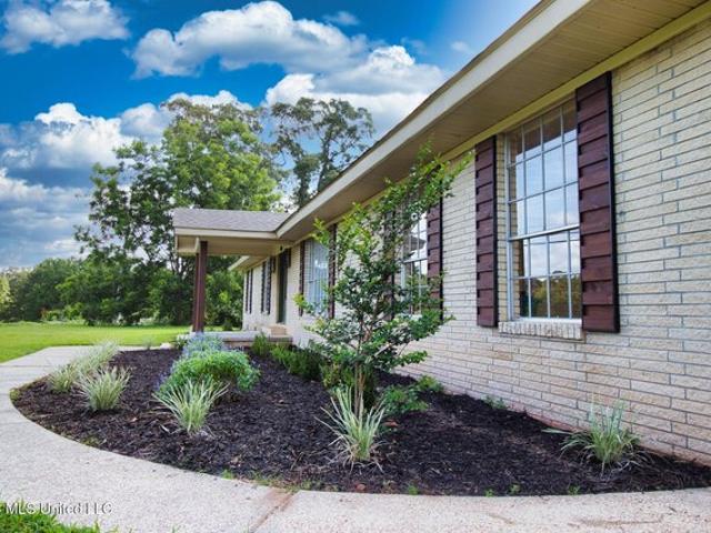 House for sale in Petal, Mississippi