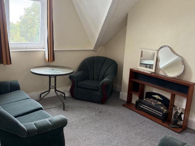 Apartment for rent in Cardiff International Sports Village, Falcon Lodge