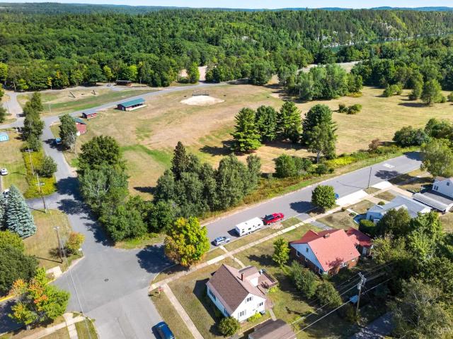 House for sale in Ishpeming, Michigan