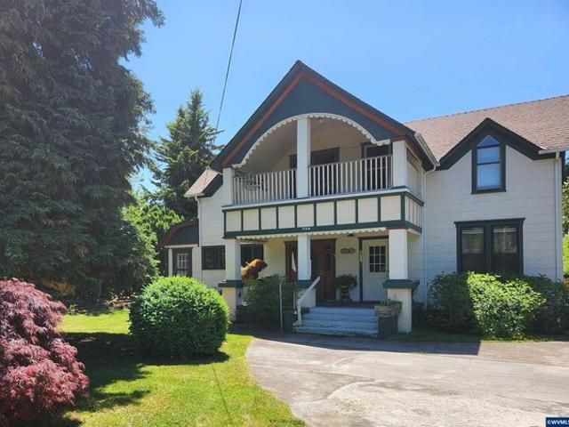 House for sale in Oregonia