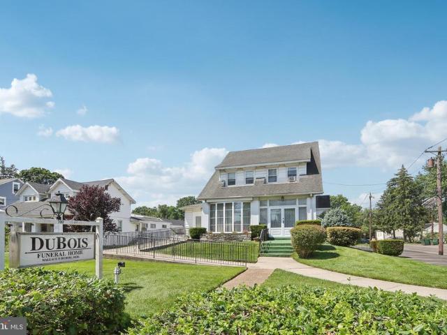 Commercial for sale in Audubon