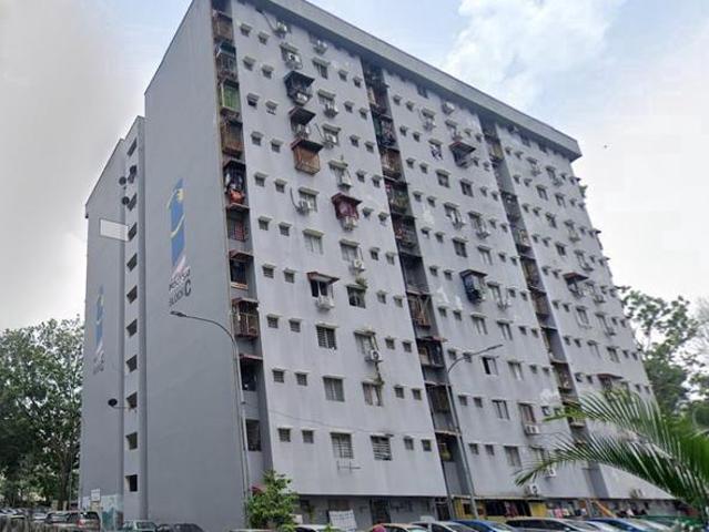 Apartment for sale in Petaling, Damansara Damai